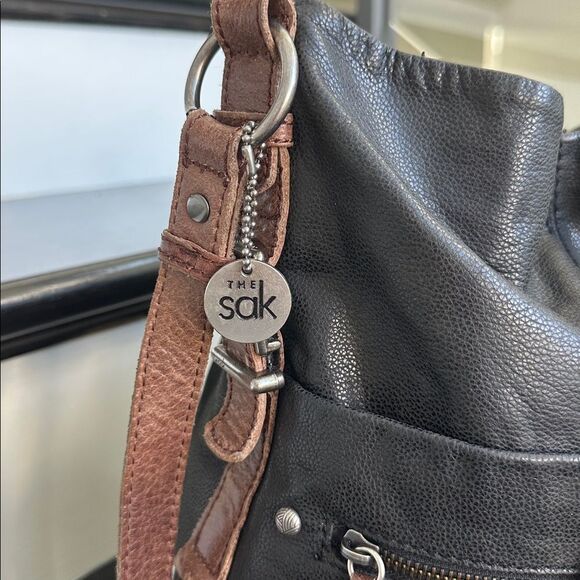 The Sak genuine leather shoulder tote purse neutral clean luxurious - Picture 3 of 10